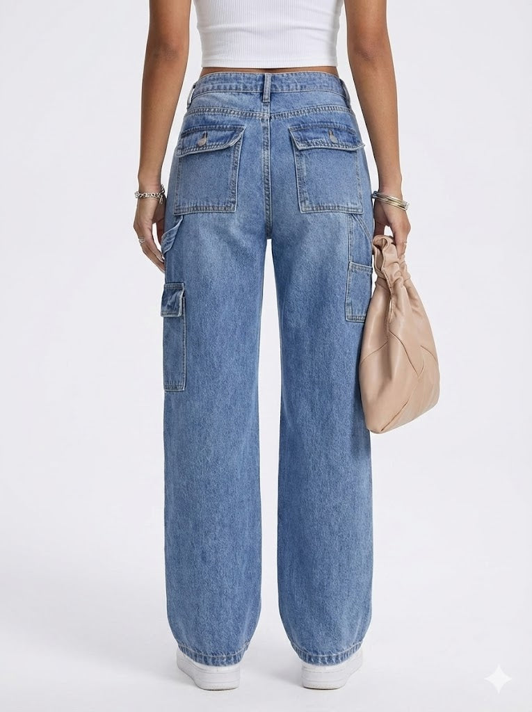 Mid-Rise Loose Straight-Leg Jeans — Medium Stretch, Full Length