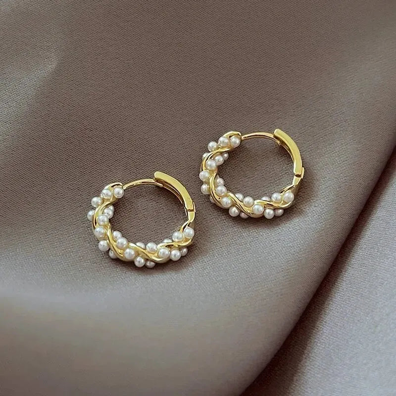 The Parisian Petite: Twisted Gold & Seed Pearl Huggie Hoops