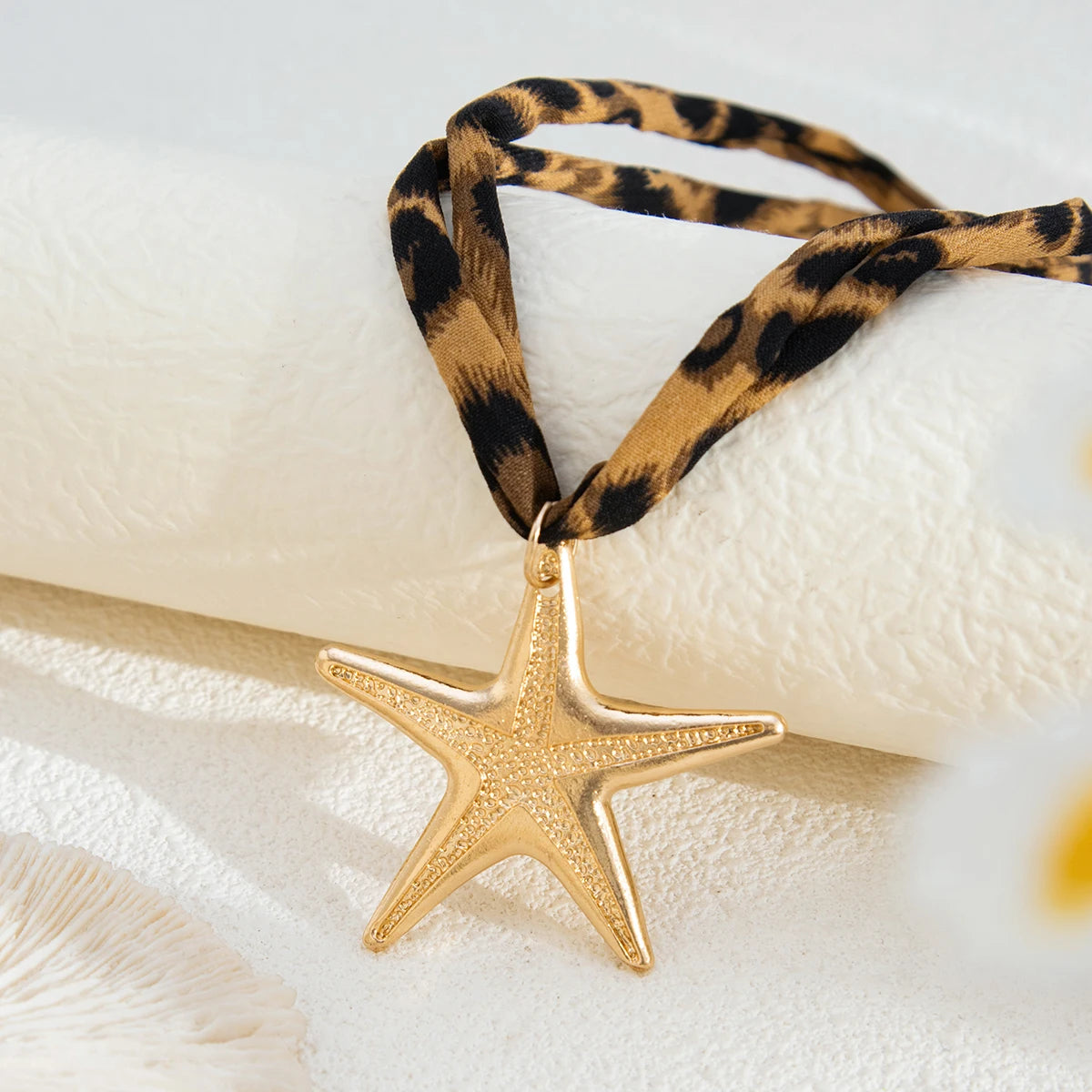 Velvet Pendant Necklace