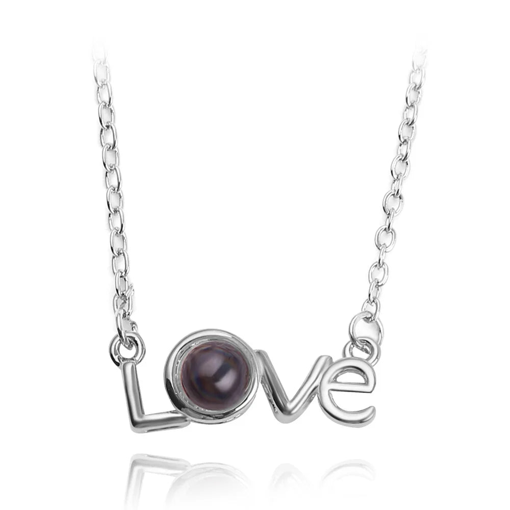 100 Languages “I Love You” Projection Necklace – Heart Pendant Gift