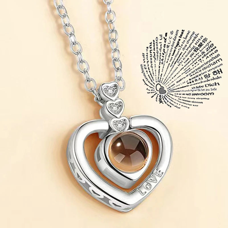 100 Languages “I Love You” Projection Necklace – Heart Pendant Gift