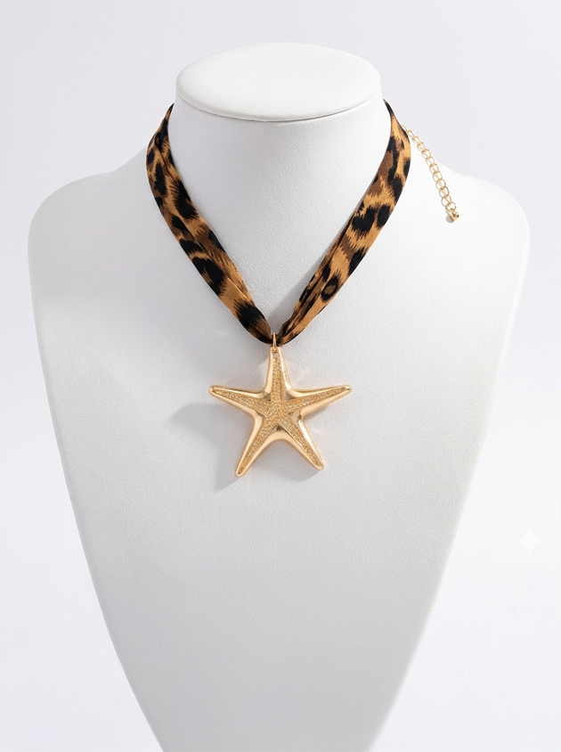 Velvet Pendant Necklace