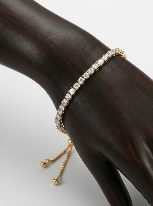 Luxe Spark Adjustable Rhinestone Bracelet – Elegant Statement Wristband