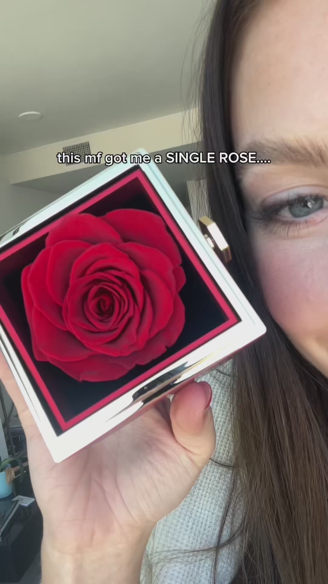 Personalized Heart Name Necklace with Rose Box